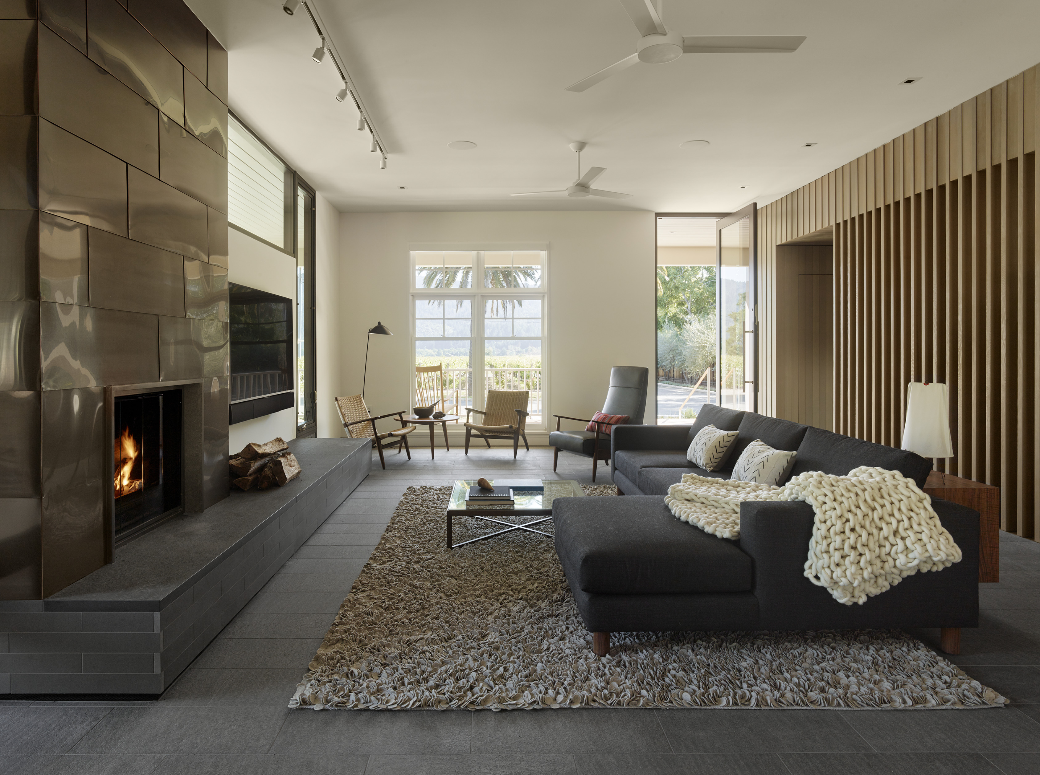 Wine Country Farmhouse in Calistoga, CA by Bohlin Cywinski Jackson