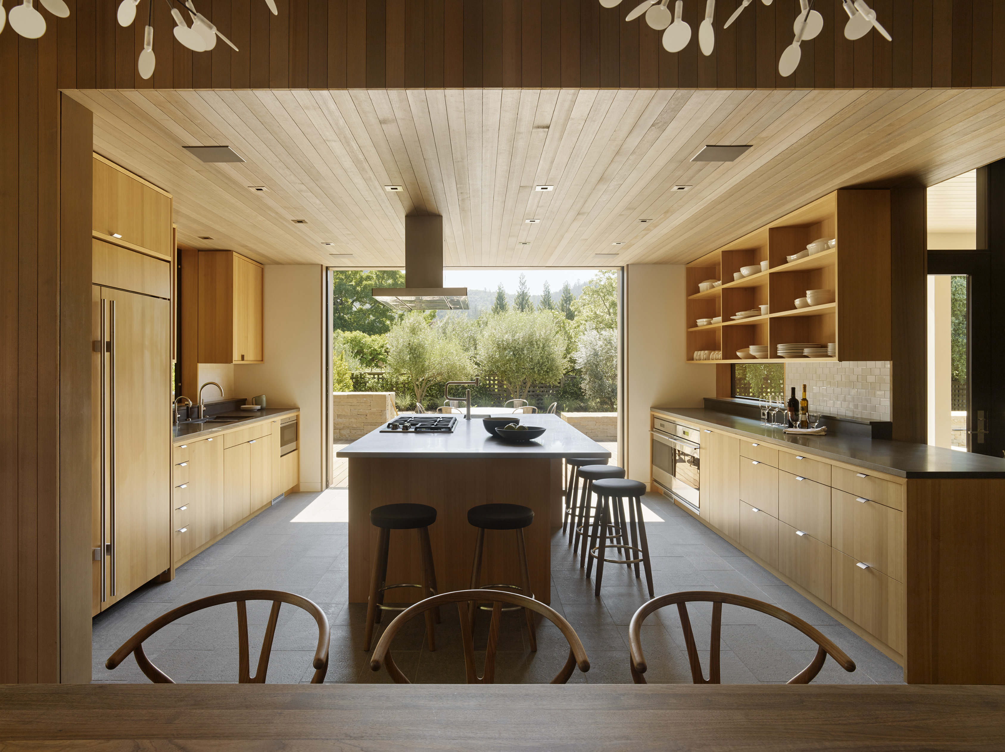 Wine Country Farmhouse in Calistoga, CA by Bohlin Cywinski Jackson