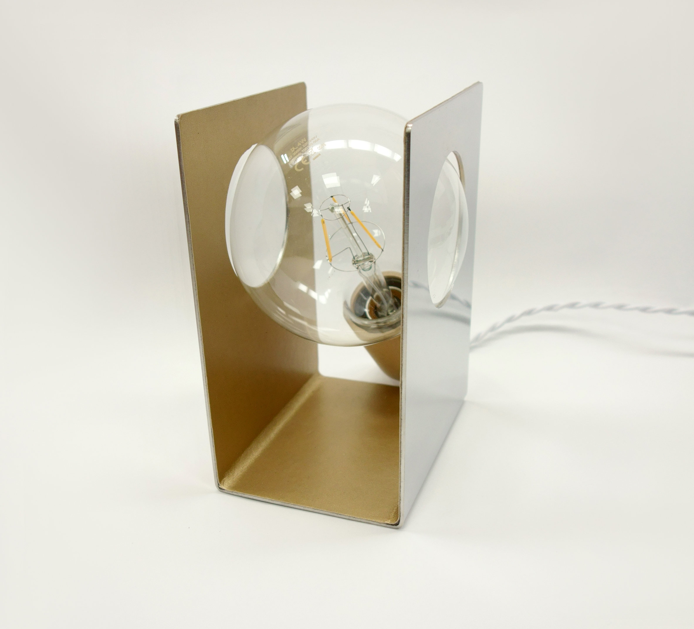 Altair Lamp by Leonardo Criolani