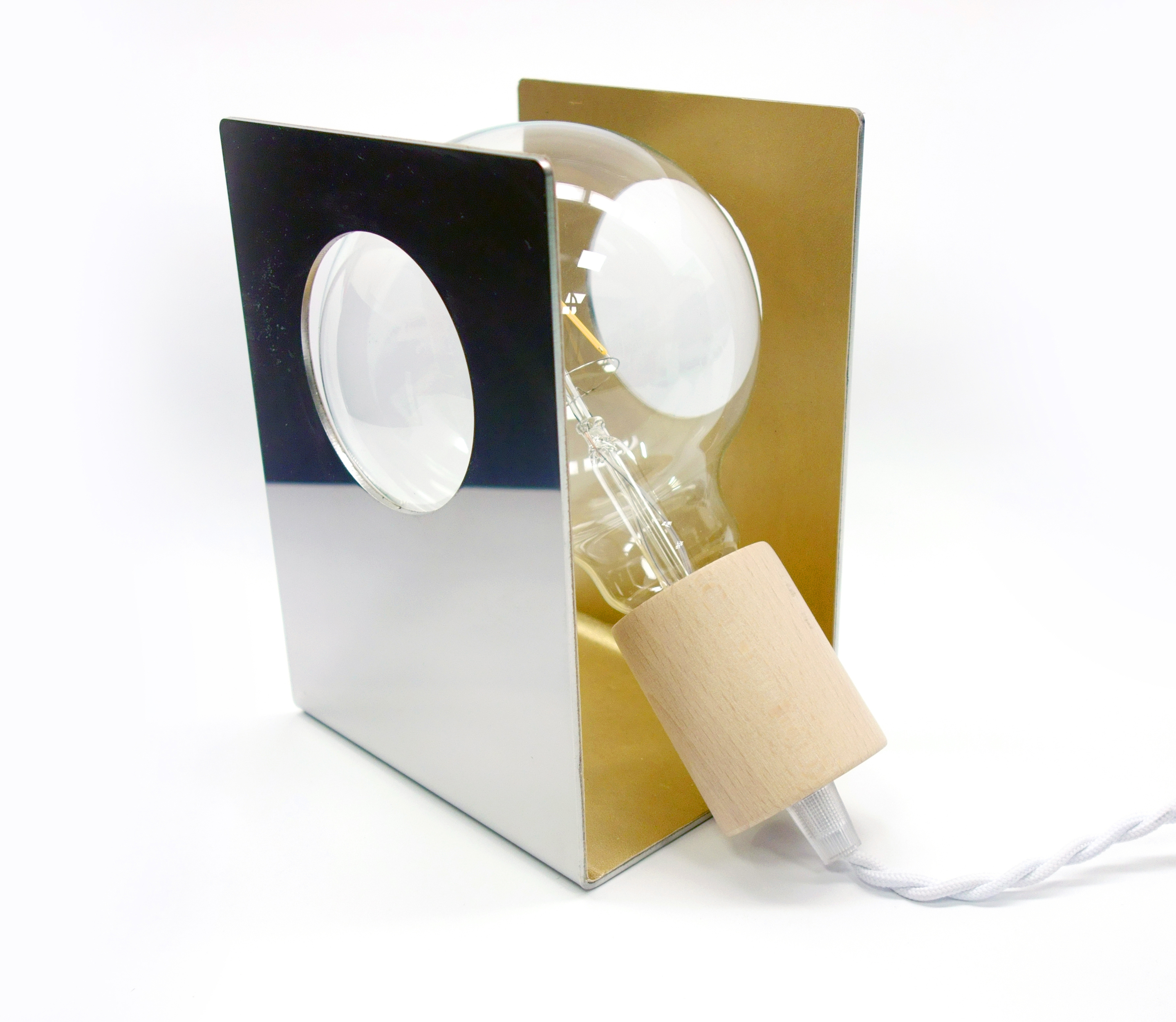 Altair Lamp by Leonardo Criolani
