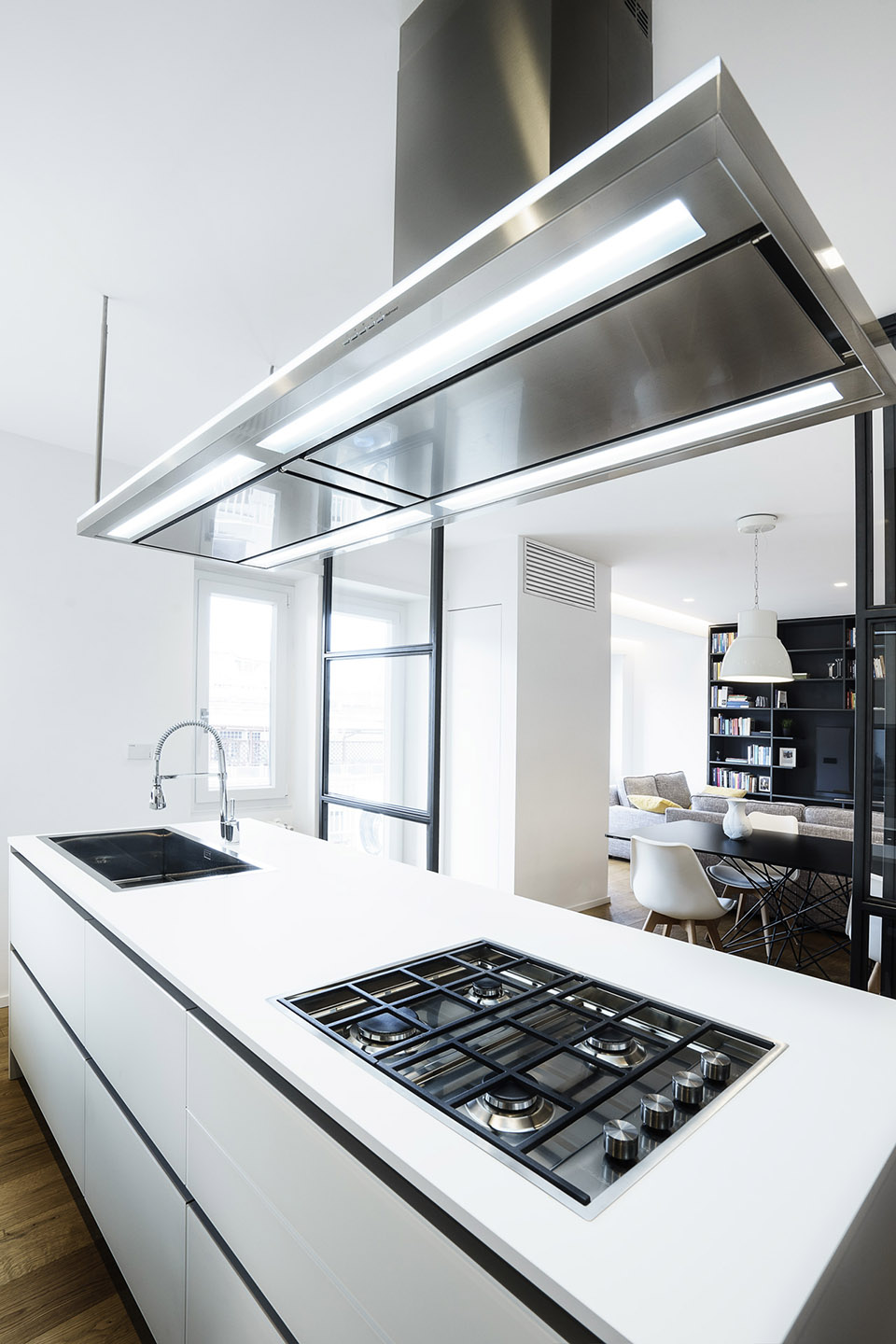 Grid Apartment in Rome, Italy by Brain Factory - Architecture & Design