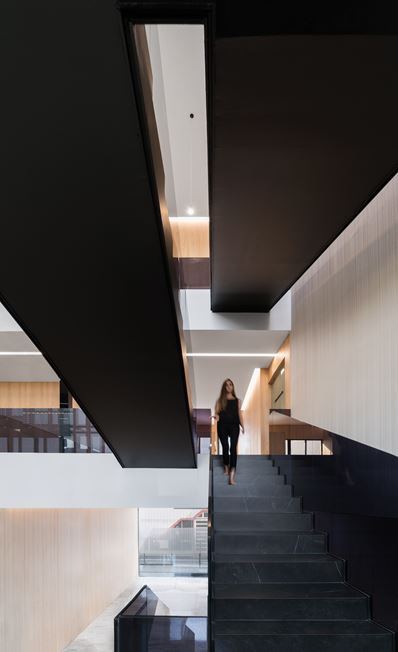 SP Berner Headquarters in Valencia, Spain by Ruben Muedra Estudio de Arquitectura
