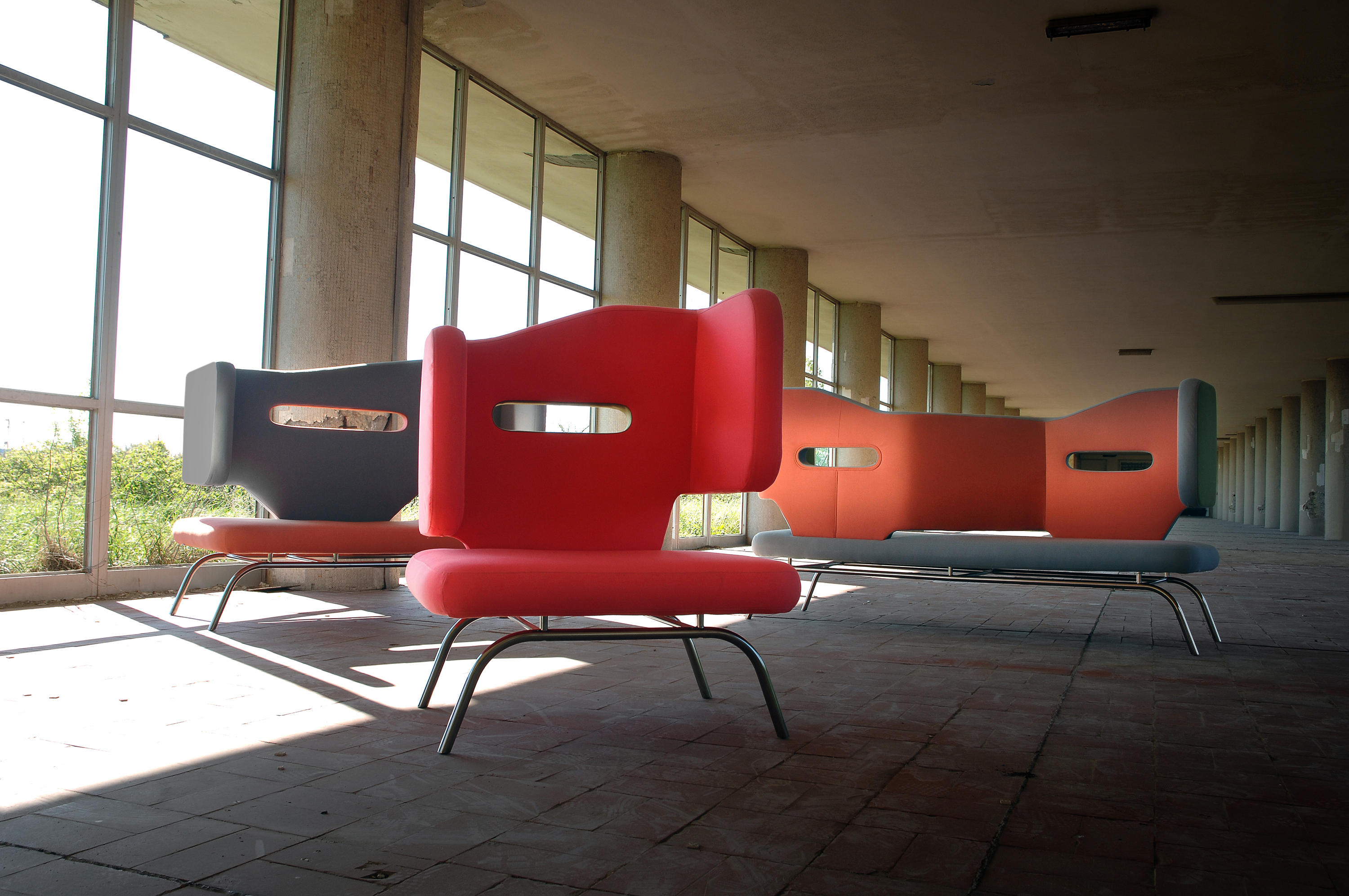 Trafic Seating Collection by Adrenalina