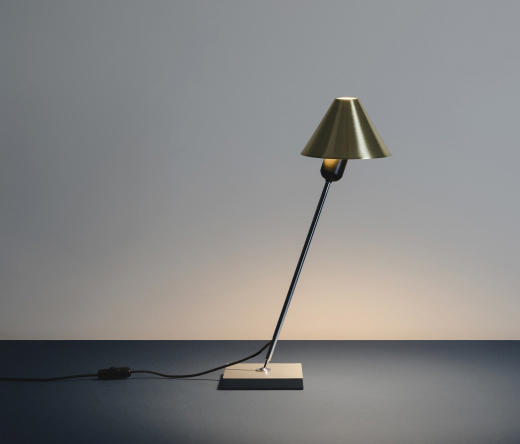 Gira Table Lamp by Santa & Cole