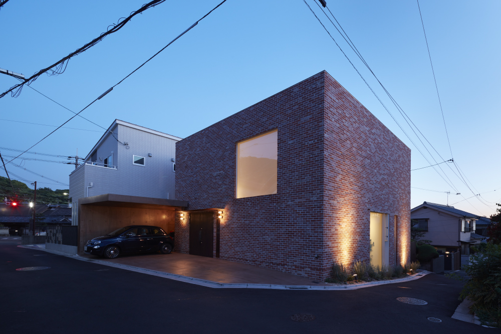 House in Ishikiri, Japan by Fujiwaramuro Architects