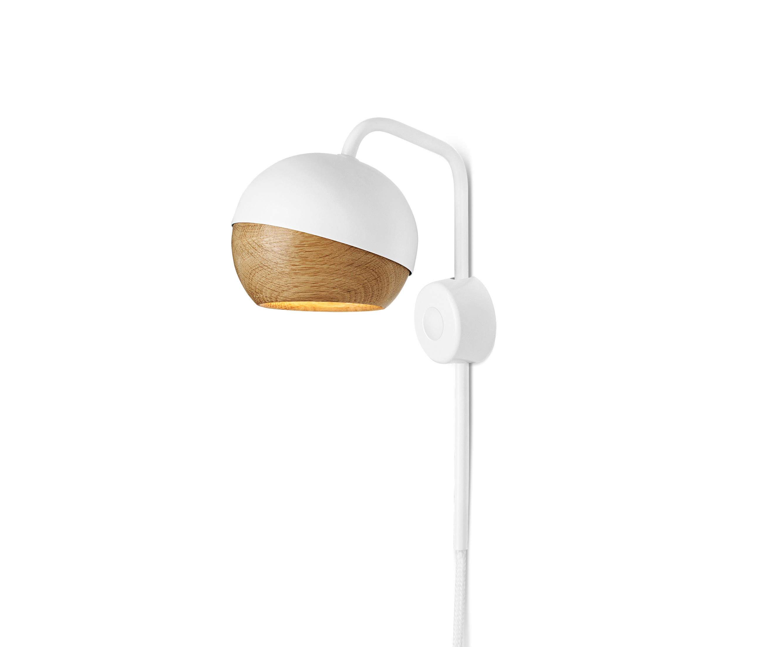 Ray Wall Lamp by PEDERJESSEN for Mater
