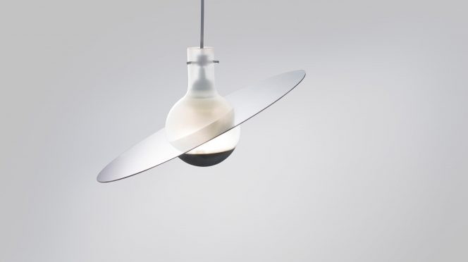 Split Lamp by Hyfen