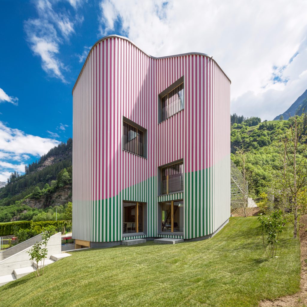 Swiss House Rossa in Piccola Svizzera, Italy by Davide Macullo Architects