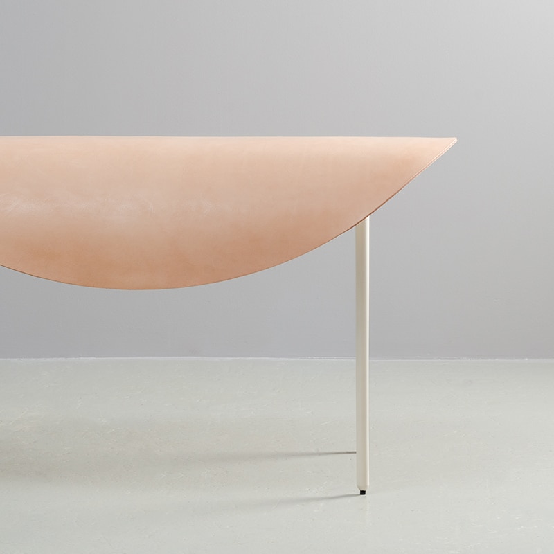 Tack Bench by Knauf & Brown