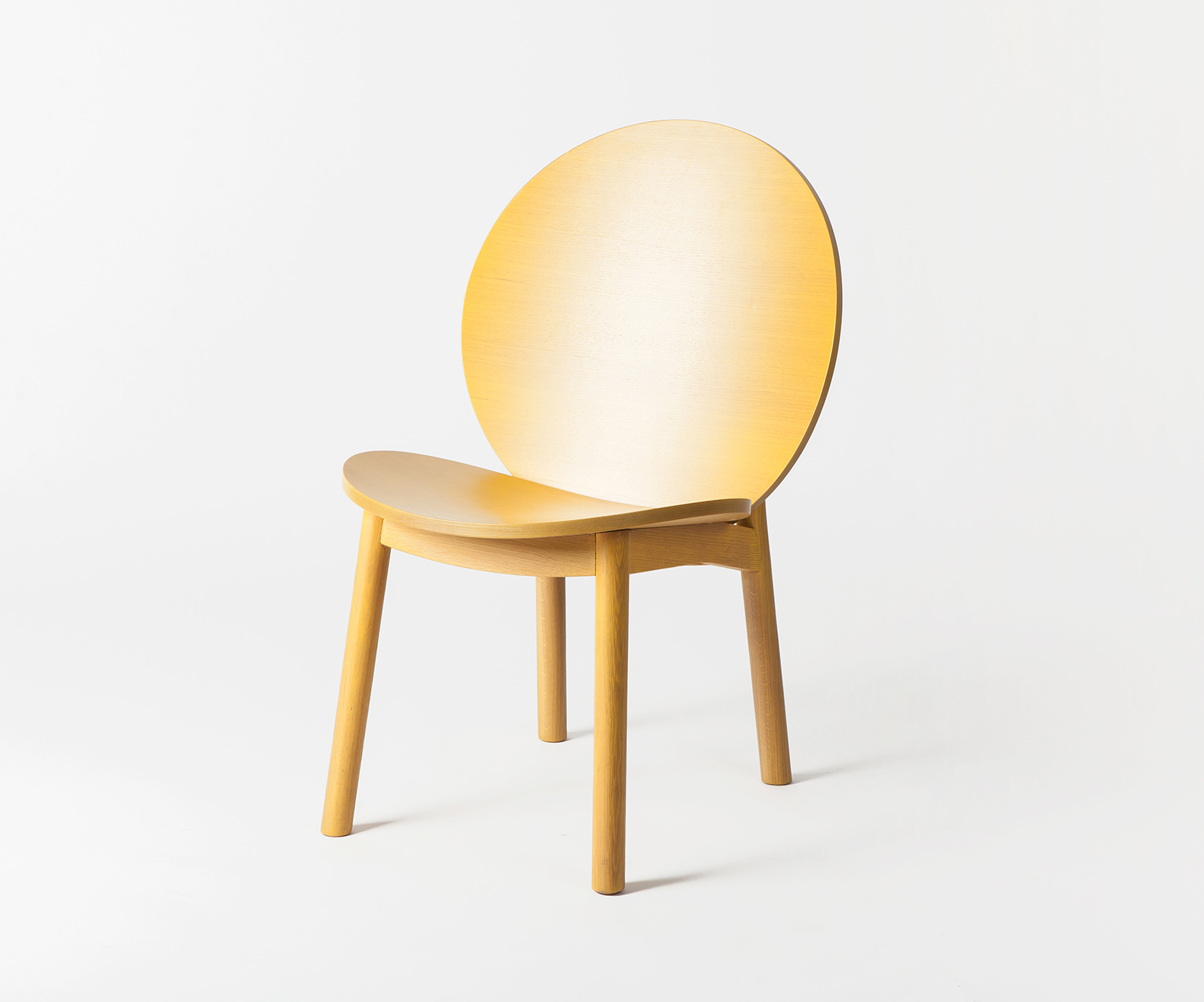 Moon Chair by Yong Jeong