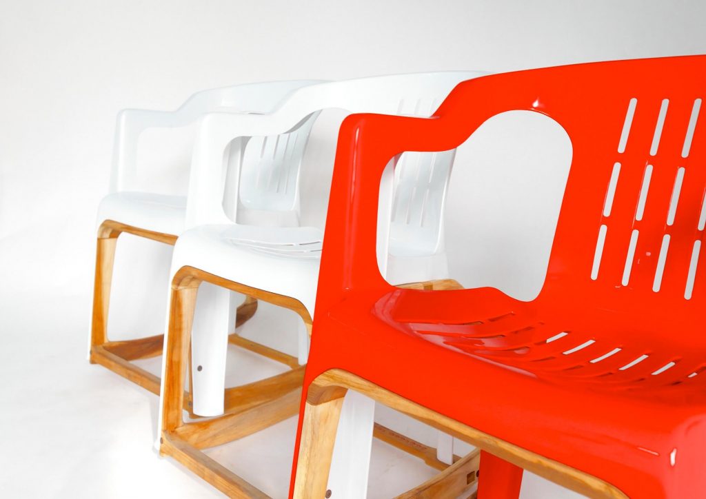 The Bar Roker Chair by Rodney Glick