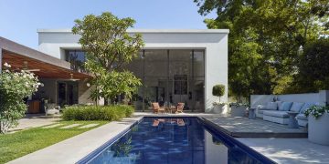 Art Lovers House in Tel Aviv, Israel by Witt Architects