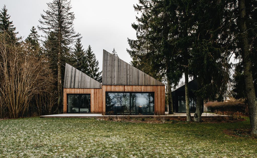 Cottage in Muraste, Estonia by KUU Arhitektid