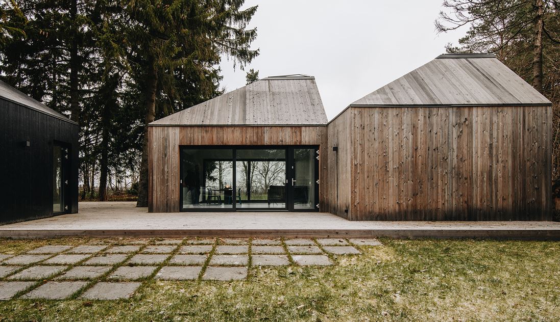 Cottage in Muraste, Estonia by KUU Arhitektid