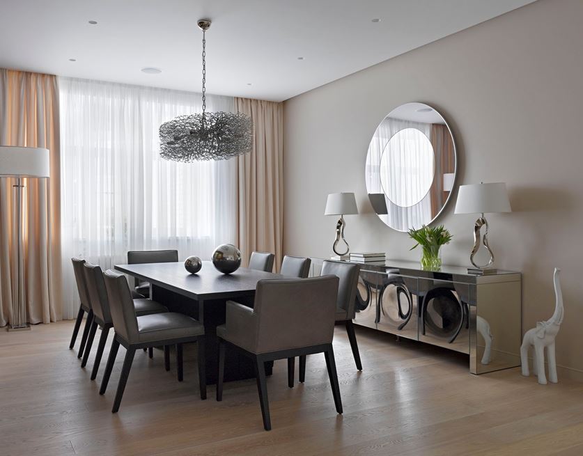The Apartment on Alexander Nevsky St in Moscow, Russia by Aleksandra Fedorova Bureau