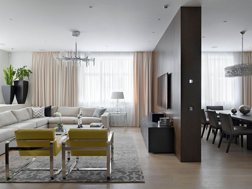 The Apartment on Alexander Nevsky St in Moscow, Russia by Aleksandra Fedorova Bureau