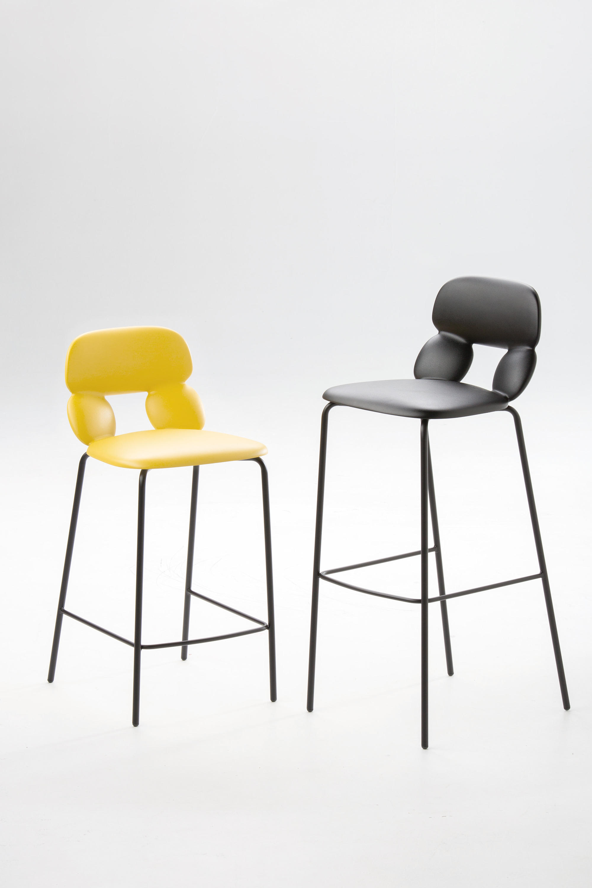 Nube by Roberto Paoli for CHAIRS & MORE