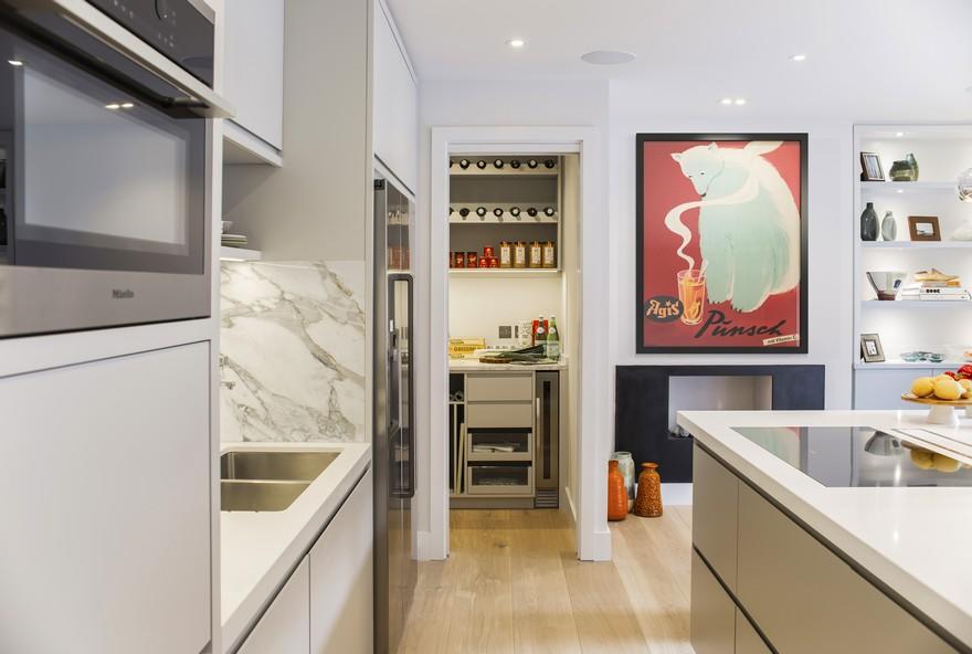 Highgate Hill Townhouse in London by LLI Design