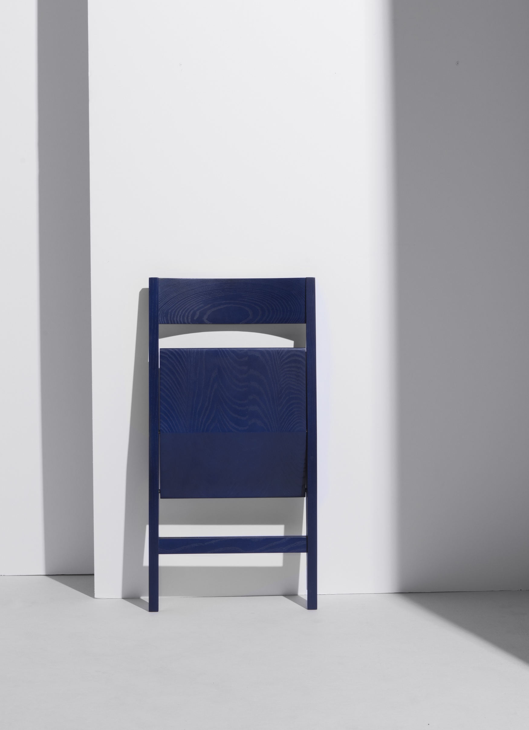Compass Folding Chair by Gabriel Tan