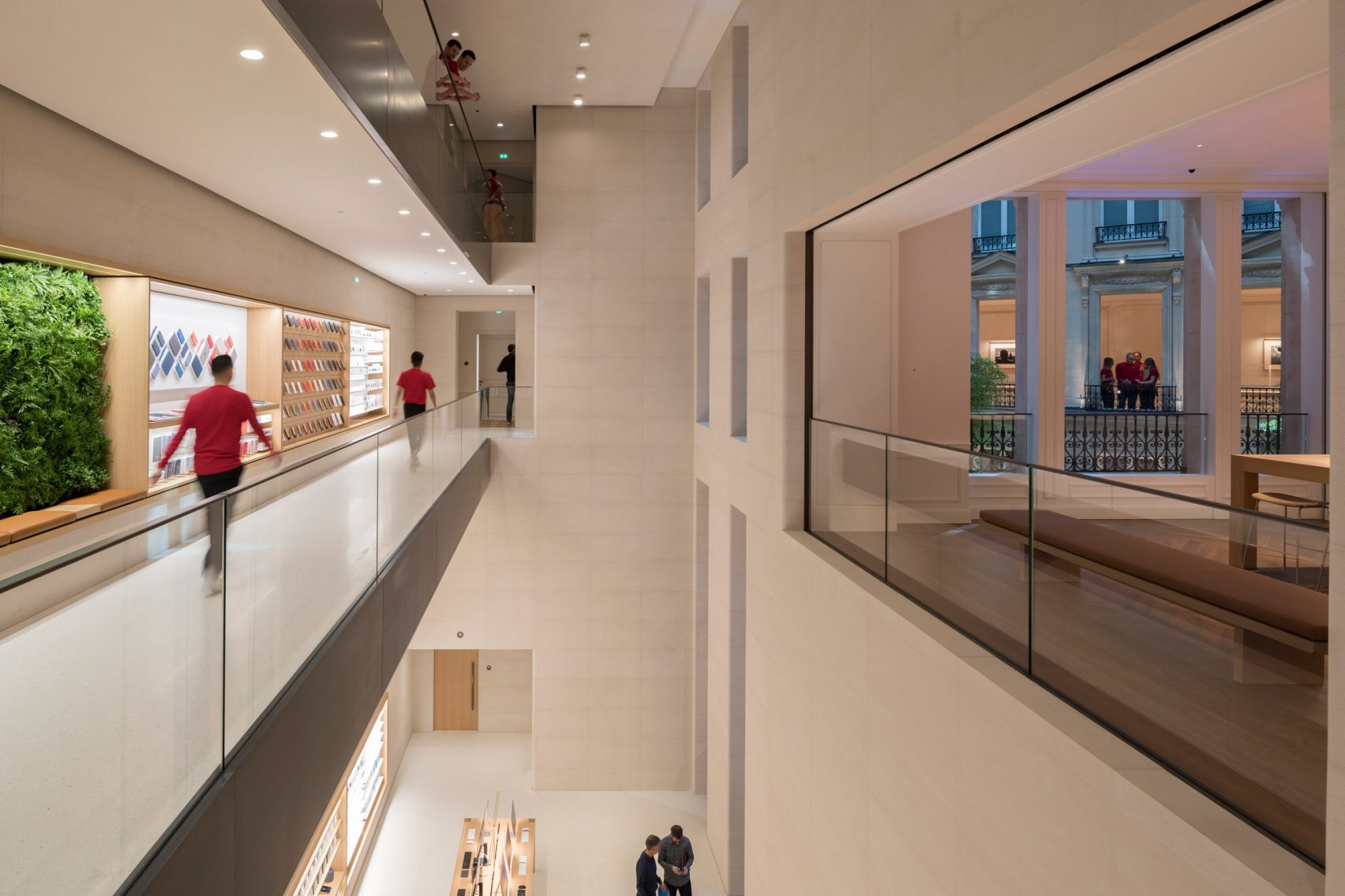 Apple Store in Paris, France by Foster + Partners'