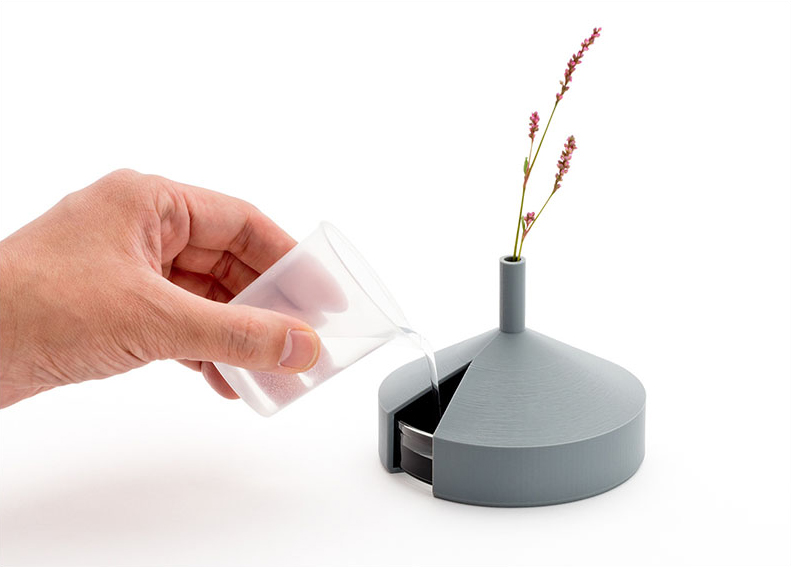 Unfinished Vases by Kazuya Koike for Doogdesign