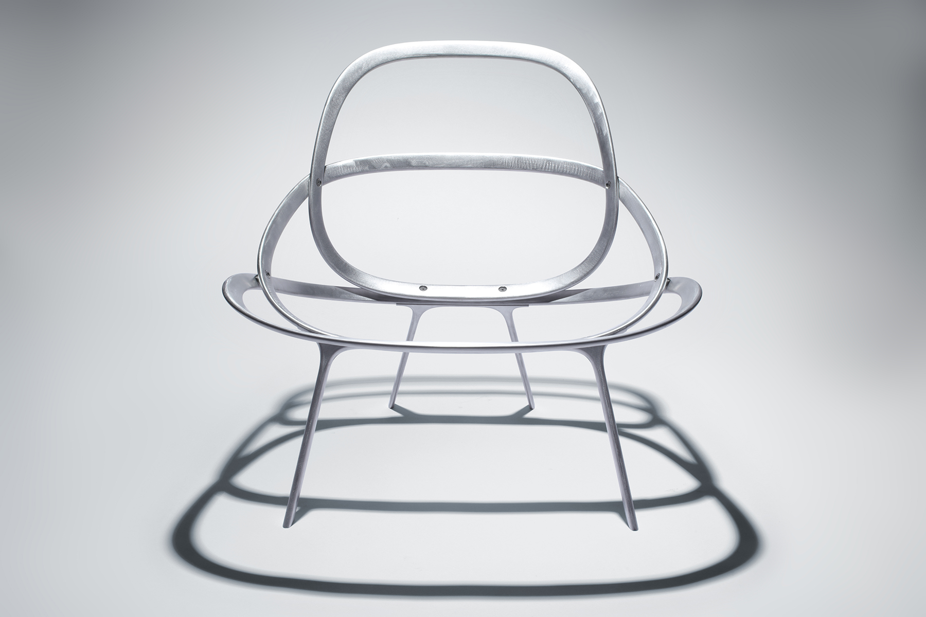 Ring Chair by New Need