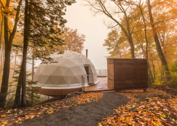 Dômes Charlevoix near Quebec City, Canada by Bourgeois/Lechasseur architects