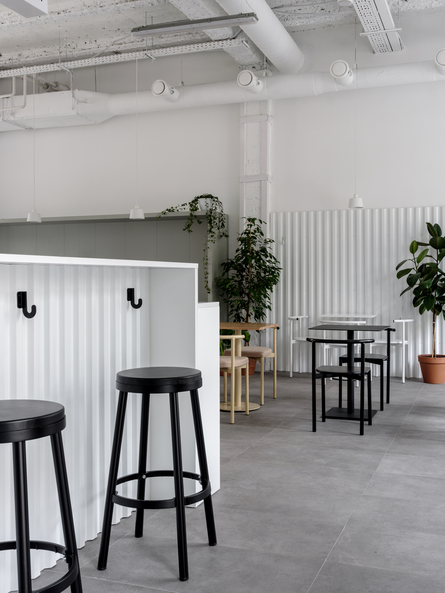 Bloom-n-Brew in Moscow, Russia by Maxim Maximov from Asketik Studio