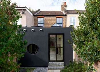 Janus House in London, United Kingdom by Catrina Stewart, Hugh McEwen from Office S&M