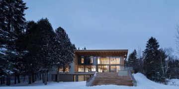 L’accostée House by Bourgeois / Lechasseur Architectes