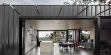 Skyline Home by Lachlan Shepherd Architects in Lorne, Victoria, Australia