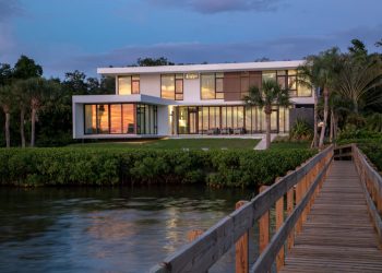 The SeaThru House by Sweet Sparkman Architects