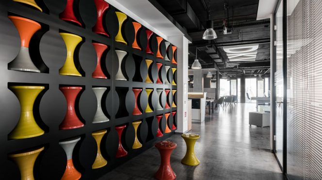 Extra Seating Workplace Environment by MIKOMAX Smart Office in Warsaw, Poland