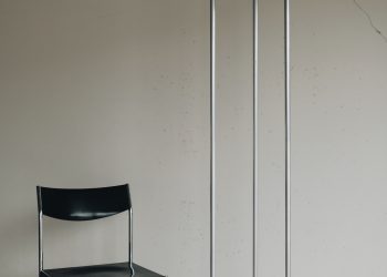 Minimalist Floor Lamp "Altitude" by Raphael Kadid
