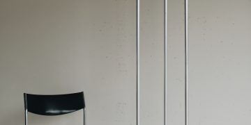 Minimalist Floor Lamp "Altitude" by Raphael Kadid
