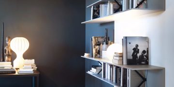 Aluminium Bookcase LEMA by Studio Kairos
