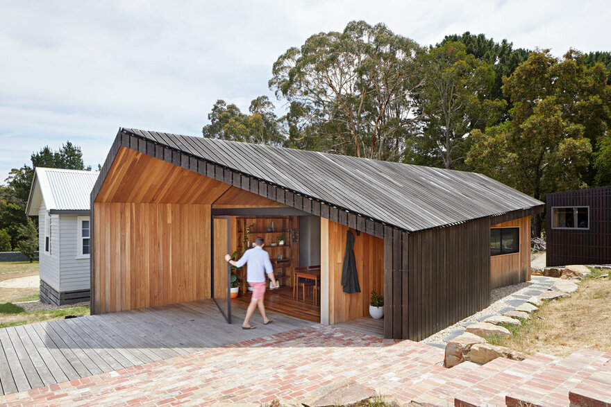 Modern Timber-Clad Addition by Solomon Troup Architects in Eganstown, Victoria, Australia