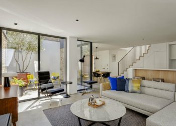 New-Build Courtyard Houses by FORMstudio in London Borough of Southwark, United Kingdom