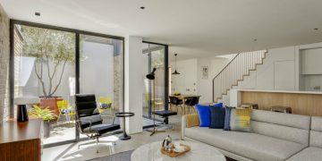 New-Build Courtyard Houses by FORMstudio in London Borough of Southwark, United Kingdom