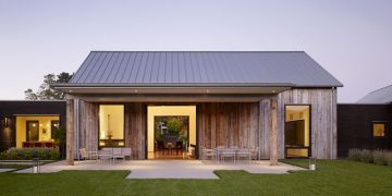 The Portola Valley Barn by Walker Warner Architects in California, USA