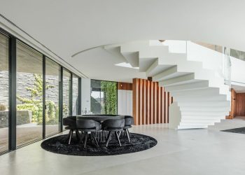 V-Shaped Concrete House by TRAMA arquitetos in Braga, Portugal