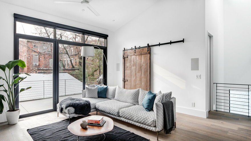 Wittenberg Residence by PLATTE Architecture + Design in Over-The-Rhine, Cincinnati, Ohio