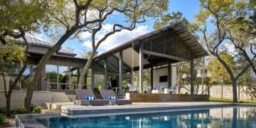 The Bridge House by Furman + Keil Architects in Austin, Texas