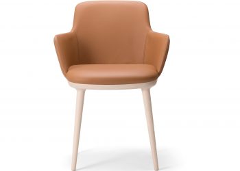 Upholstered chair with Armrests by Enrico Franzolini