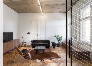 Ertler Apartment by Alexandru Szűz Pop in Oradea, Romania