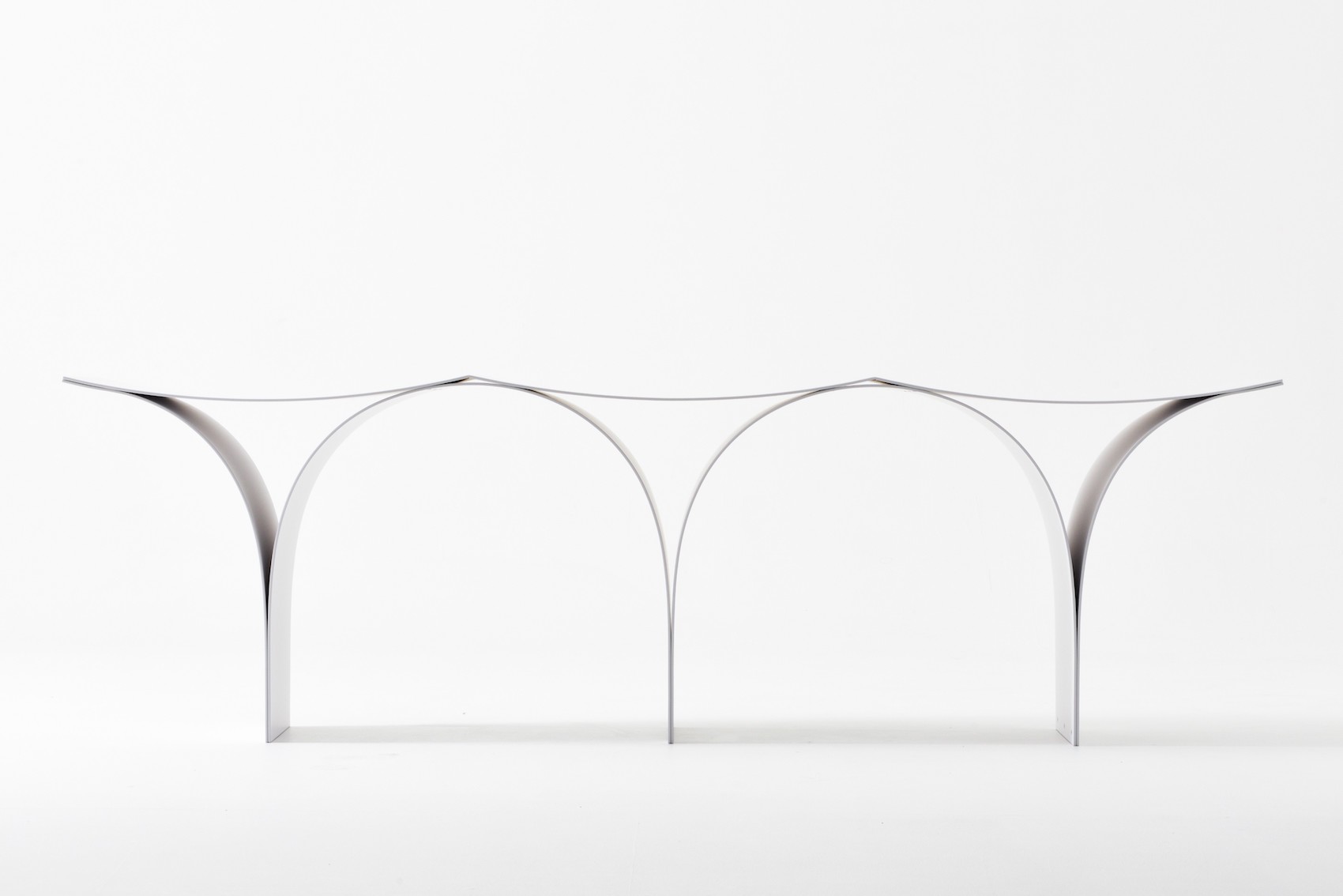Minimalist Bench 'Arch' by Shinya Oguchi
