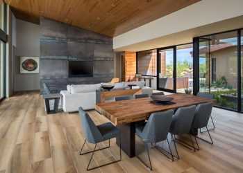 The Painted Sky Residence by Kendle Design Collaborative in Scottsdale, Arizona