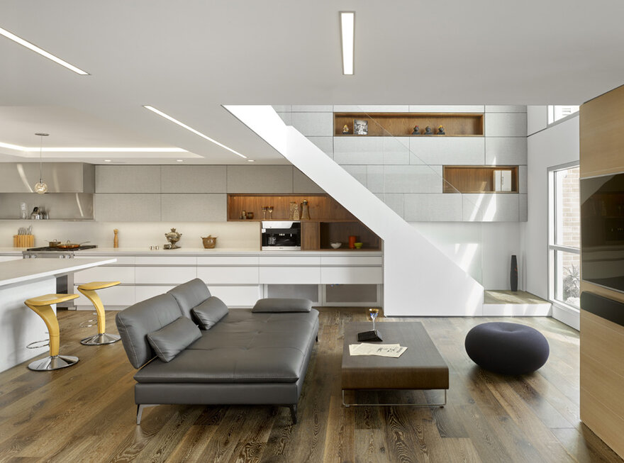 Two-Story SOMA Loft by INTERSTICE Architects in San Francisco, California
