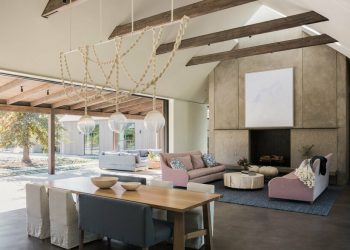 Zinfandel House by Field Architecture in St. Helena, California