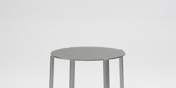 401 Minimalist Table by Jamie Wolfond